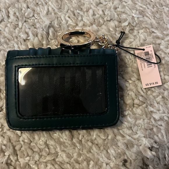 NWT: Victoria’s Secret keychain wallet in green - Picture 3 of 3